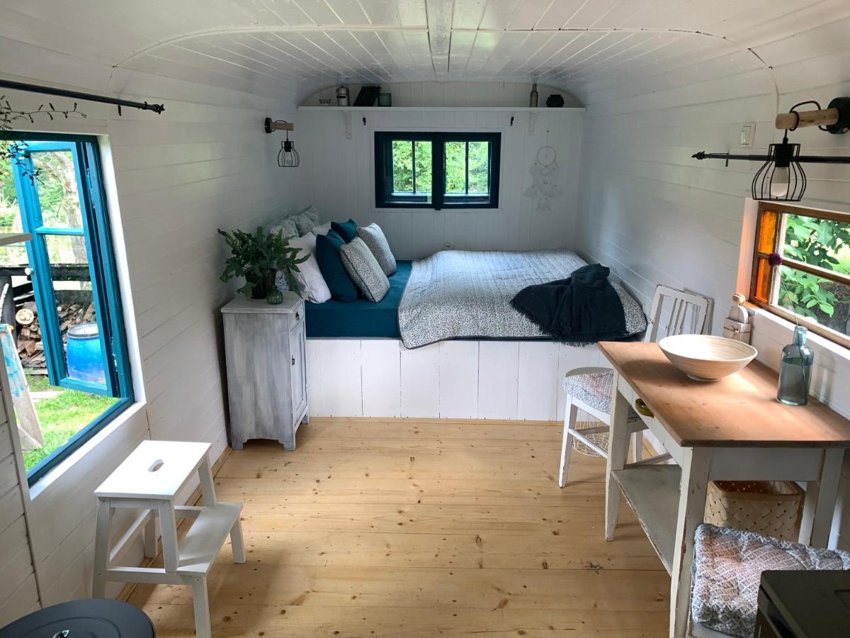 Hotel Kouzelná maringotka Chřibská Exteriér fotografie